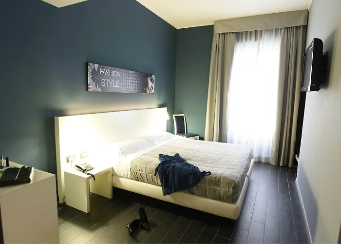 Ξενοδοχείο Smart 4*