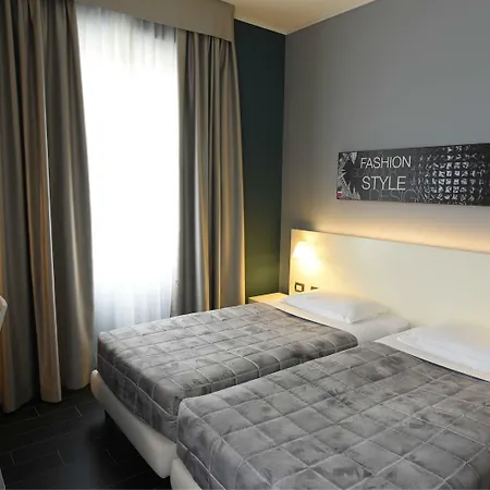 Hotel Smart 4*