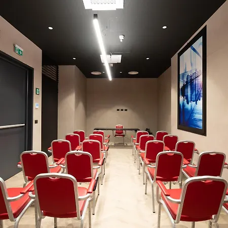 Smart Hotel 4*