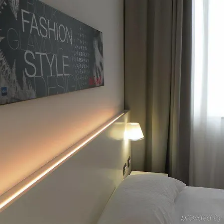 Smart Hotel