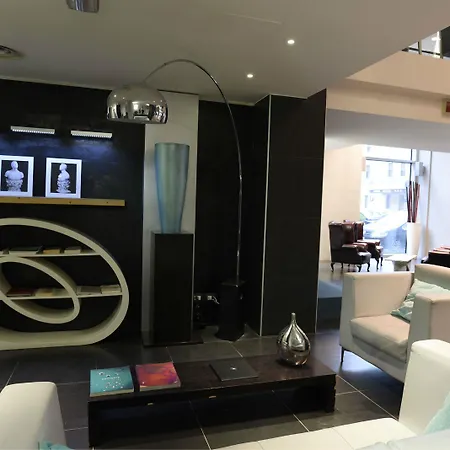Hotel Smart