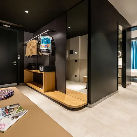 Hotel Smart