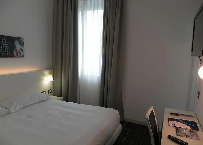 Hotel Smart