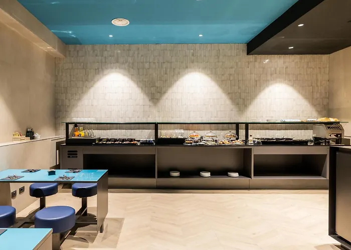 Smart Hotel 4*
